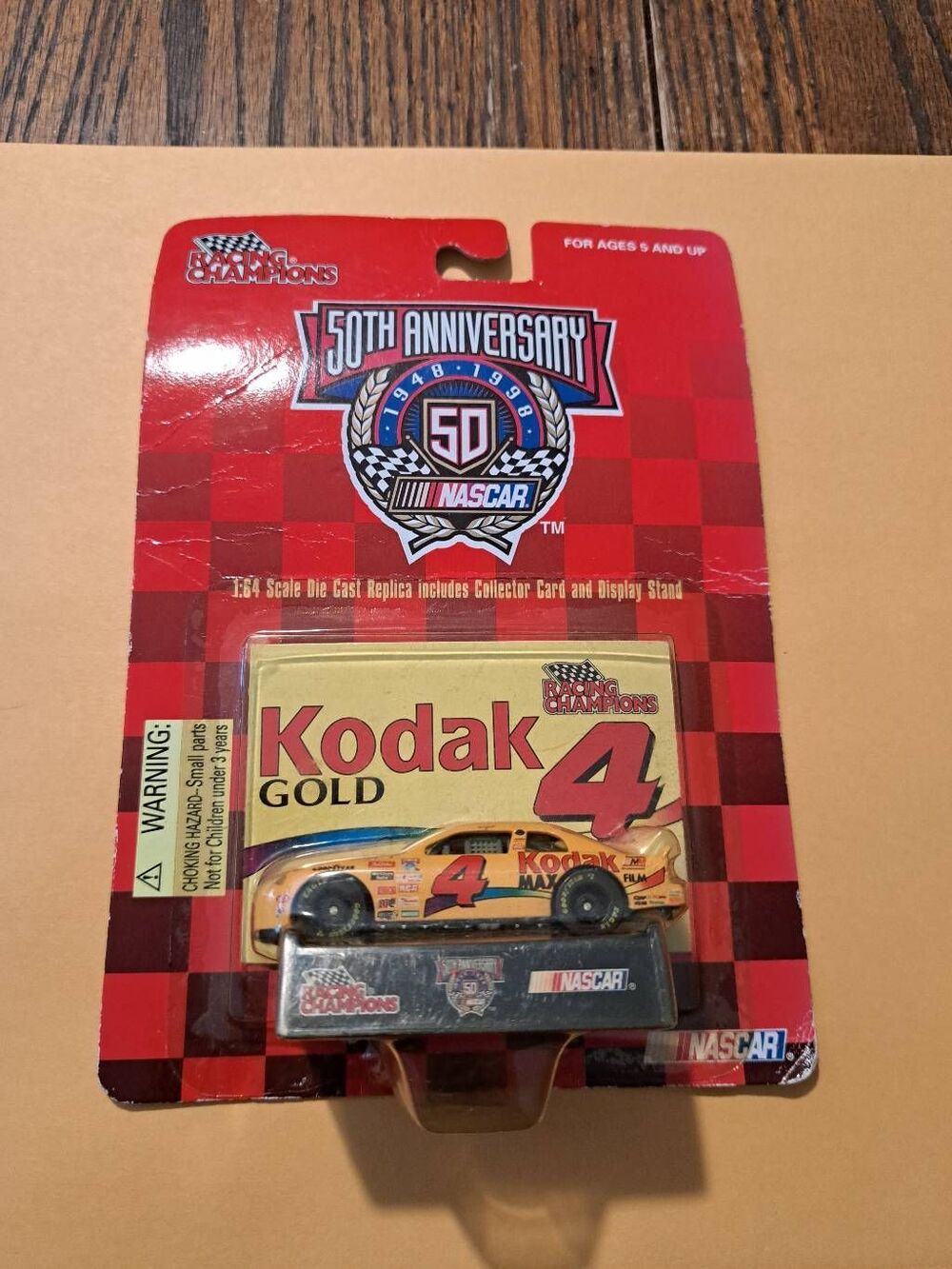 Vintage 1998 Racing Champions Bobby Hamilton #4 Kodak NASCAR Die Cast Race Car